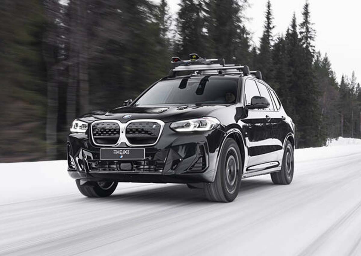 BMW iX3