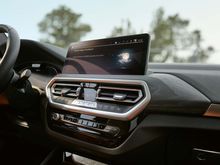 Bilde av dashbord i BMW X3