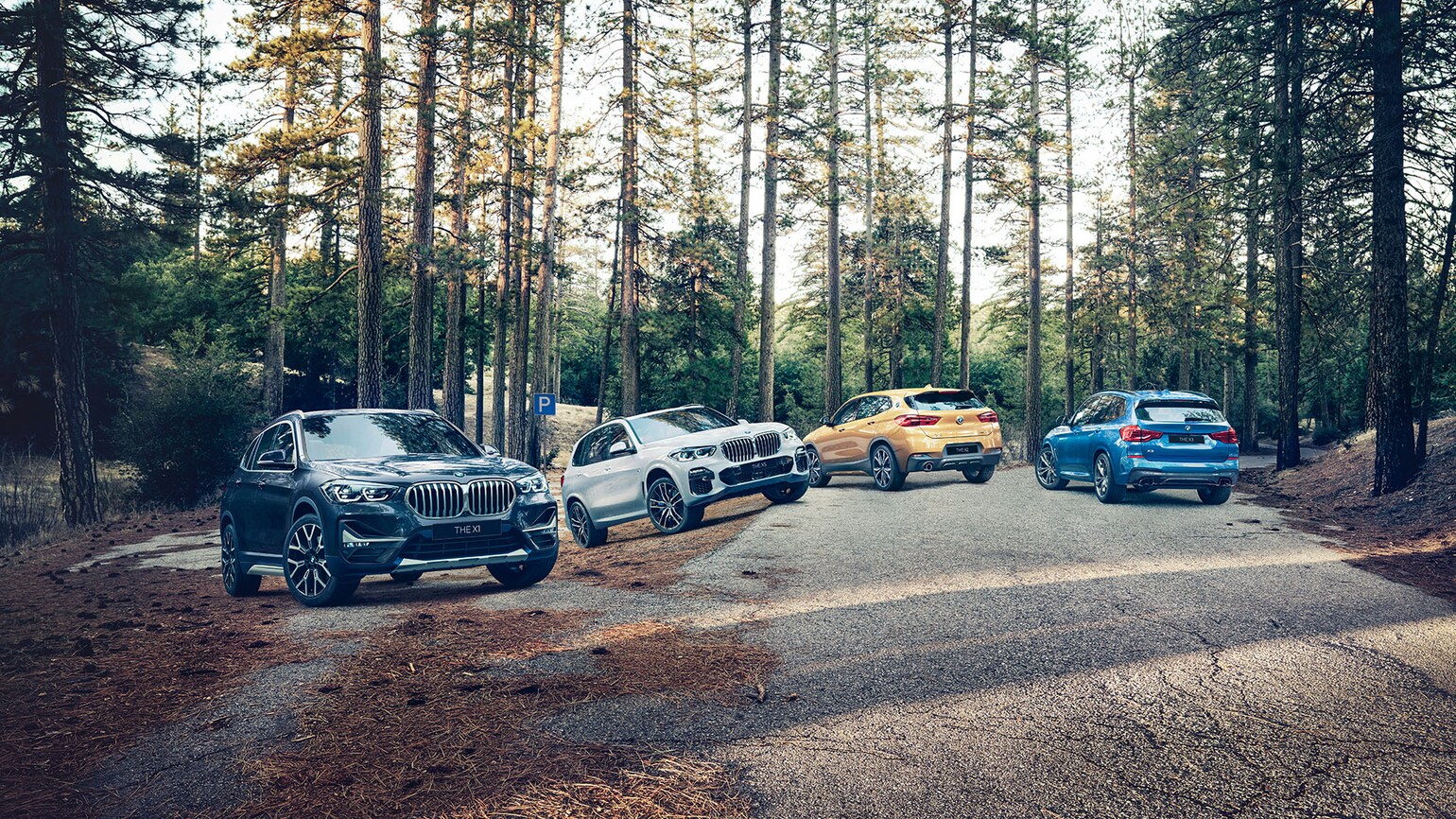 Bilde av BMW X-modeller i skogen Bilde av BMW X-modeller i skogen