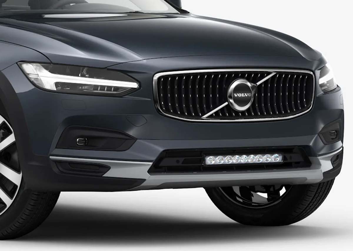 Bilde av en Volvo V60 med  Vision X XPR-9M