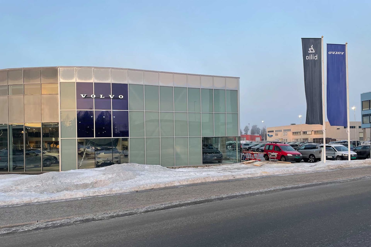 Bilia Jessheim Volvo - Fasade 2