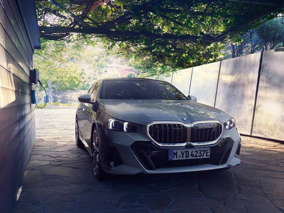 BMW i5 ikoniske grill