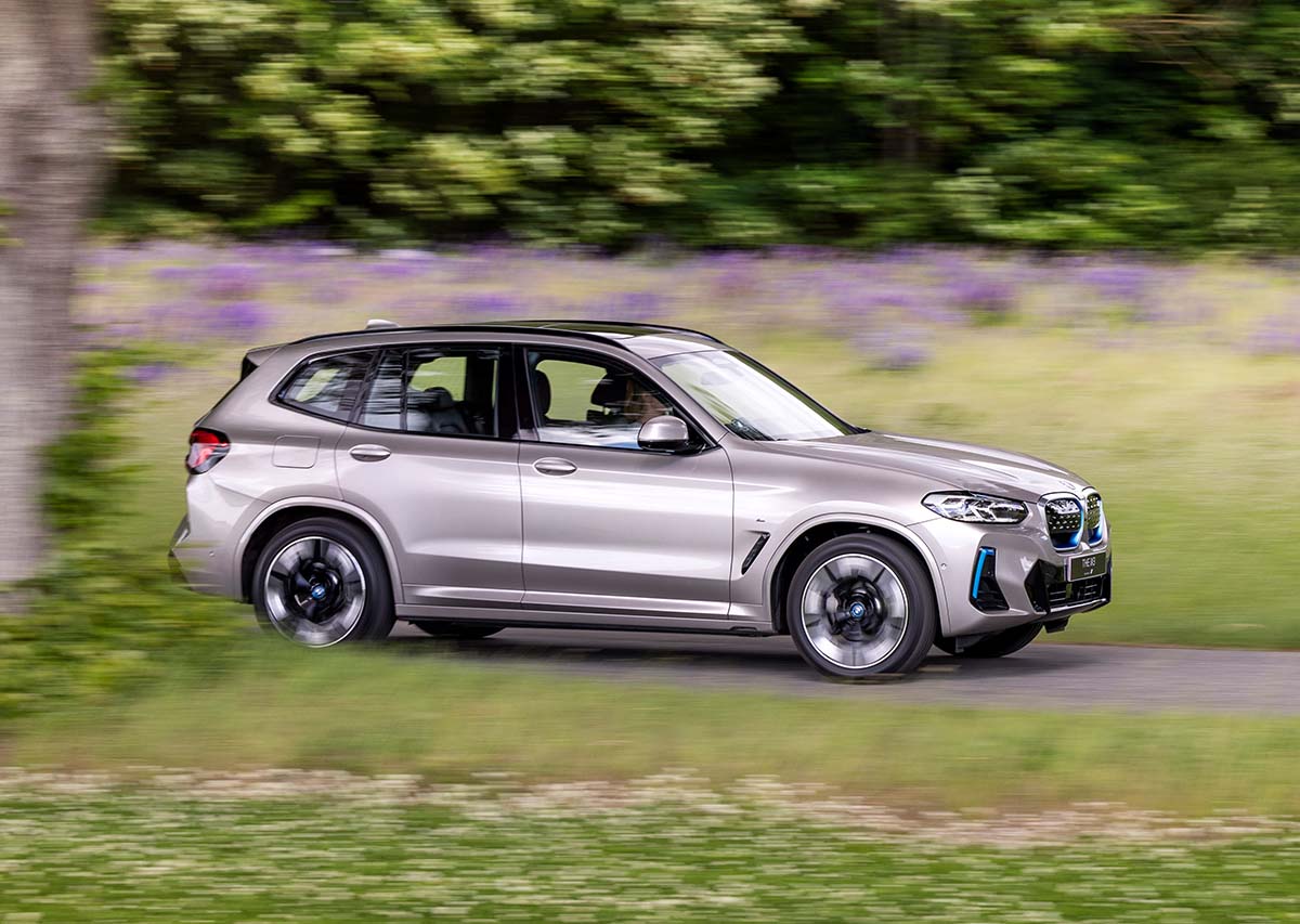 Bilde av BMW iX3