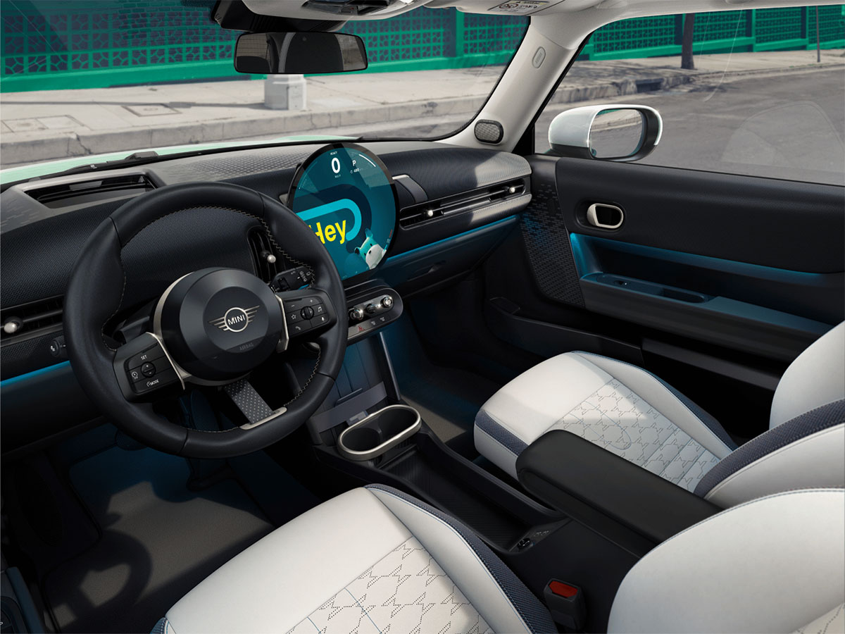 Bilde av interiøret i en MINI Cooper