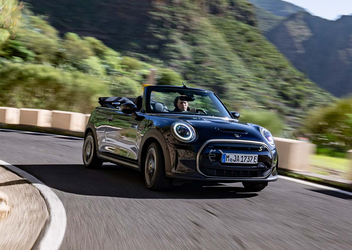 MINI Cooper SE Cabriolet